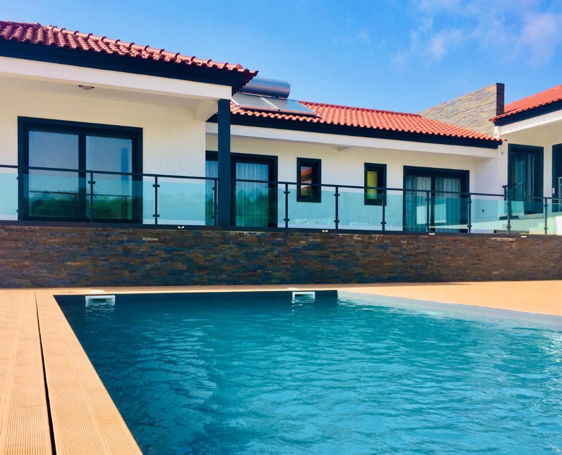 Quinta Do Portal Guest House Bespeira Luaran gambar